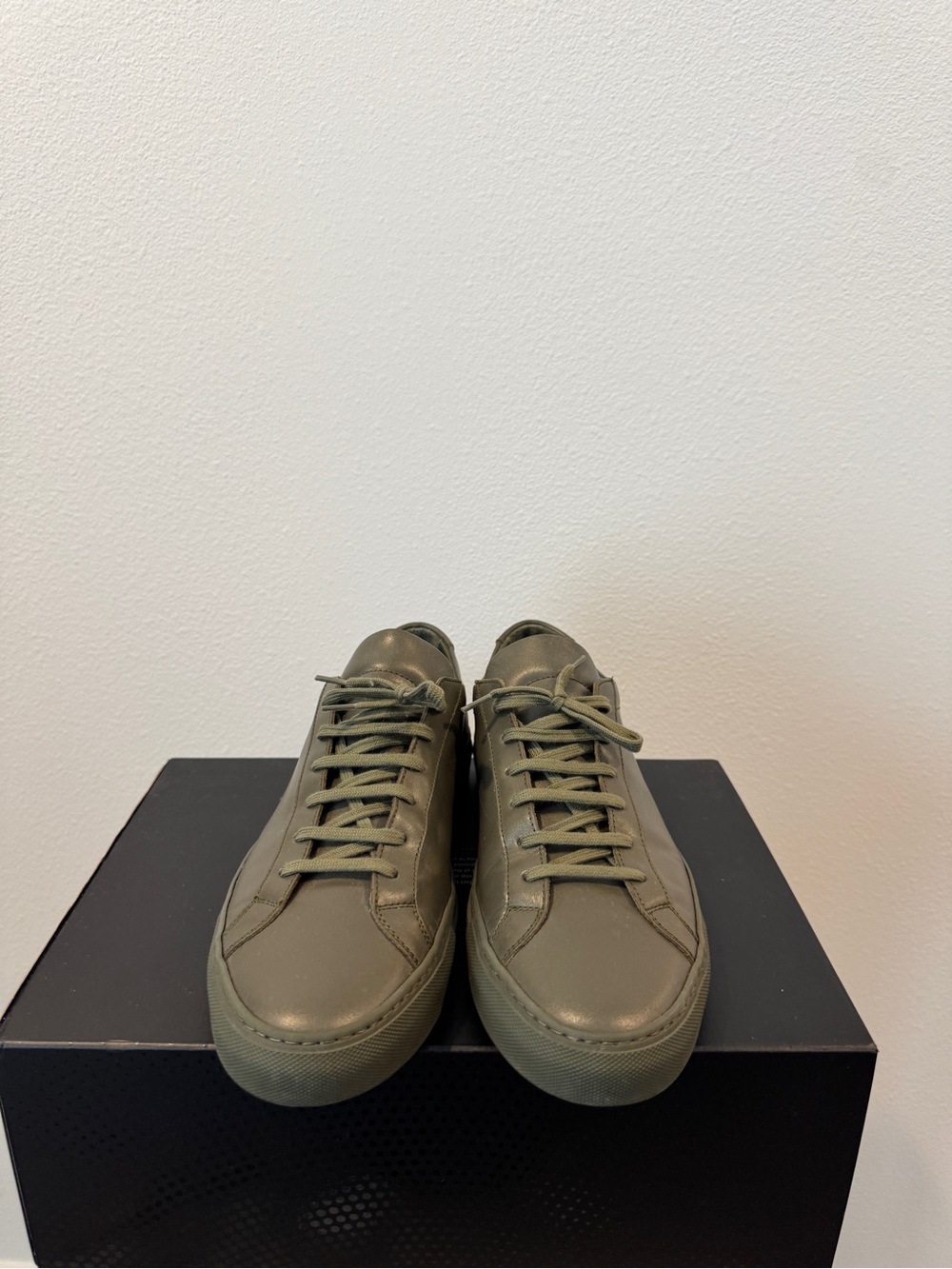 Common Projects Olive Green Low-Top Leather Sneakers